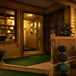 Hotel Valide-maide
