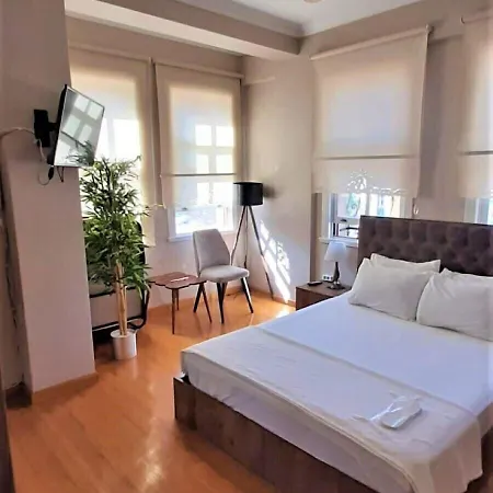 Valide-maide Hotel