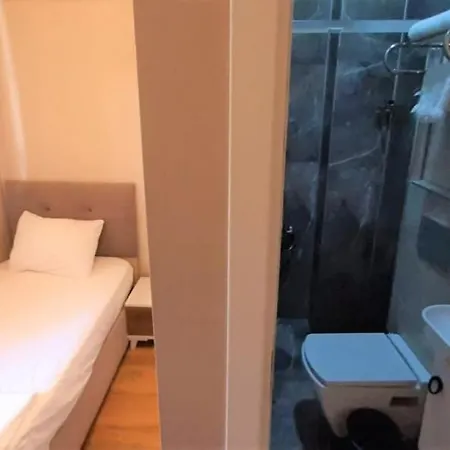 Valide-maide Hotel