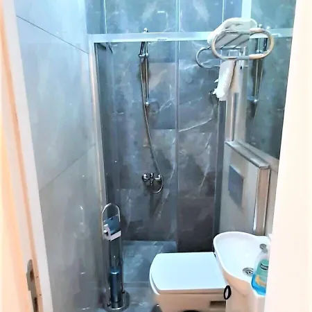 Hotel Valide-maide