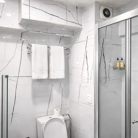 Valide-maide Hotel 2*