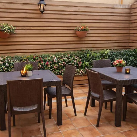 Valide-maide Hotel