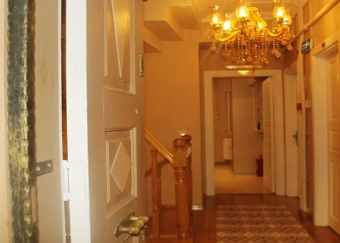 Hotel Valide-maide 2*